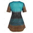 thumbnail image 2 of Camiseta con Estampado de Color Degradado con Cuello en V Rosegal  Camisetas tallas grandes, 2 of 5