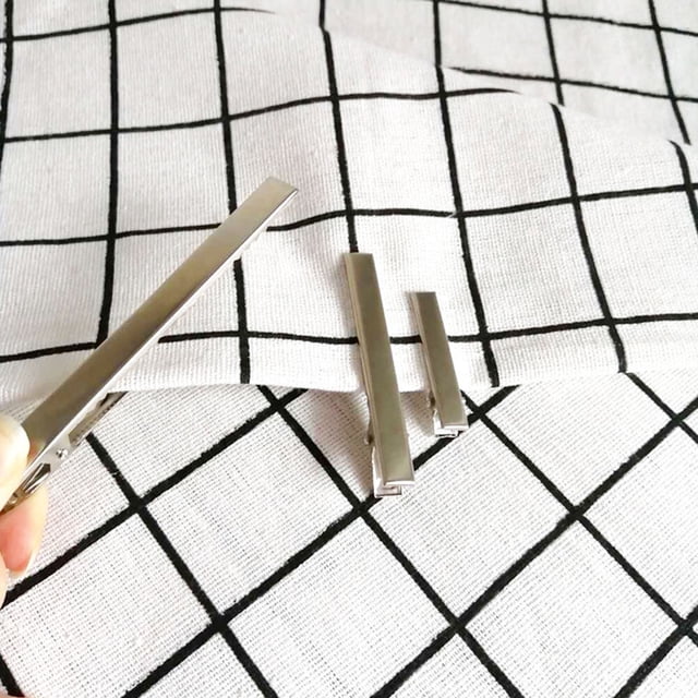 KAJNBN 100Pcs Plated Silver Metal Alligator Clips Smooth Surface Teeth Clips for Precision Hair Styling and DIY