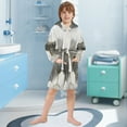 thumbnail image 5 of FORMRS Niños Bathrobe Unisex Hooded Robe Soft Plush Pajamas Sleepwear, Size 7-9T, Gray Hexagons, 5 of 7