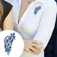 thumbnail image 2 of Xihbxyly Broche de Ramo de Cristal, Elegante Broche de Flores para Bufanda, Accesorio Versátil para Ropa, Diseño Resistente para Fácil Uso, Ideal para Fiestas, Cenas y Bailes, Regalo Perfecto para Tu, 2 of 7