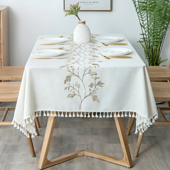 High Quality Washable Wrinkle Free Tablecloth with Tassel For Person Dinning Table