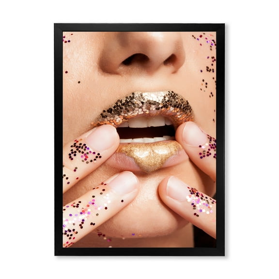 Designart 'Female With Golden Lips and Glitter On Her Hands' Modern Framed Art Print