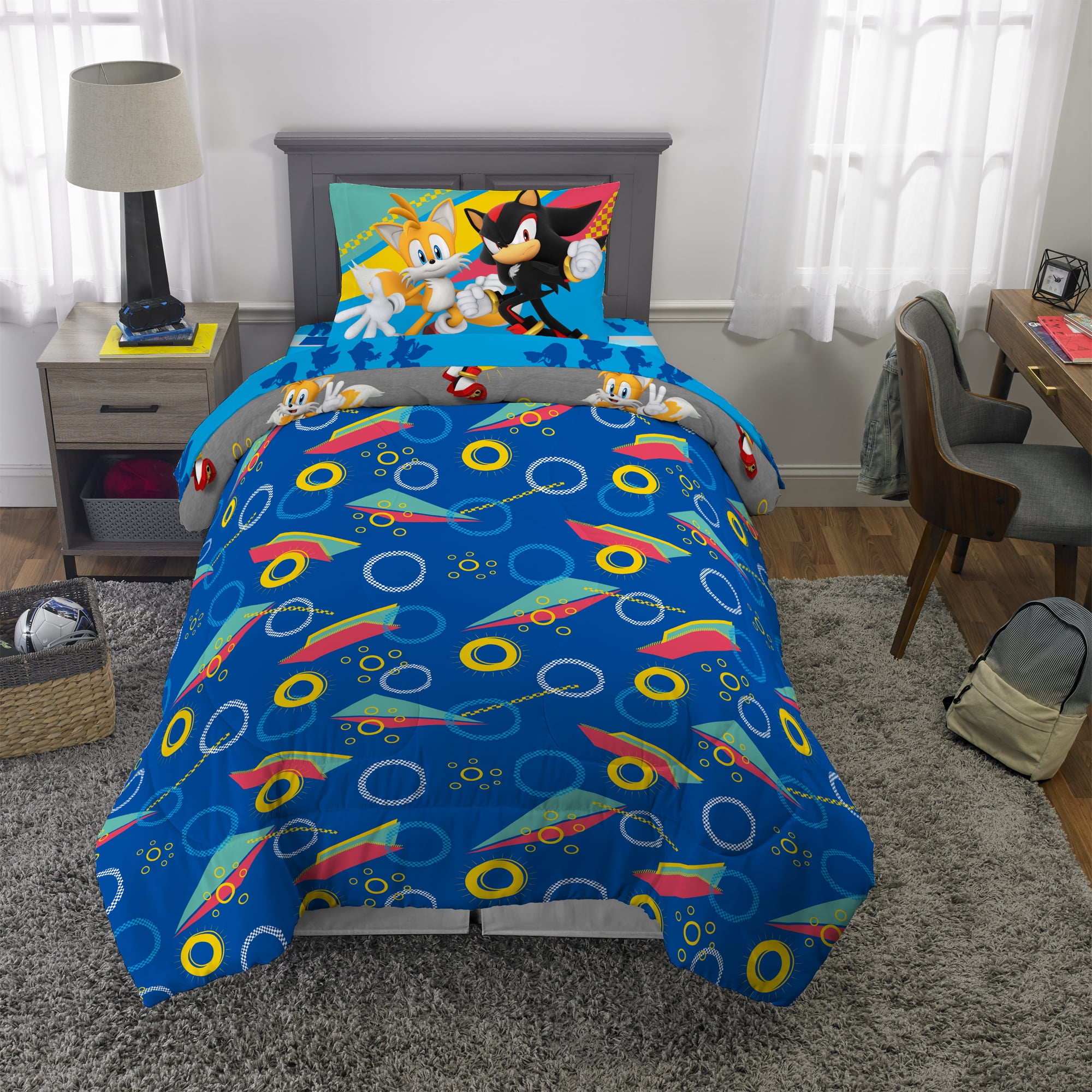 Sonic the Hedgehog Kids 5 Piece Reversible Comforter, Bed in a Bag, Twin