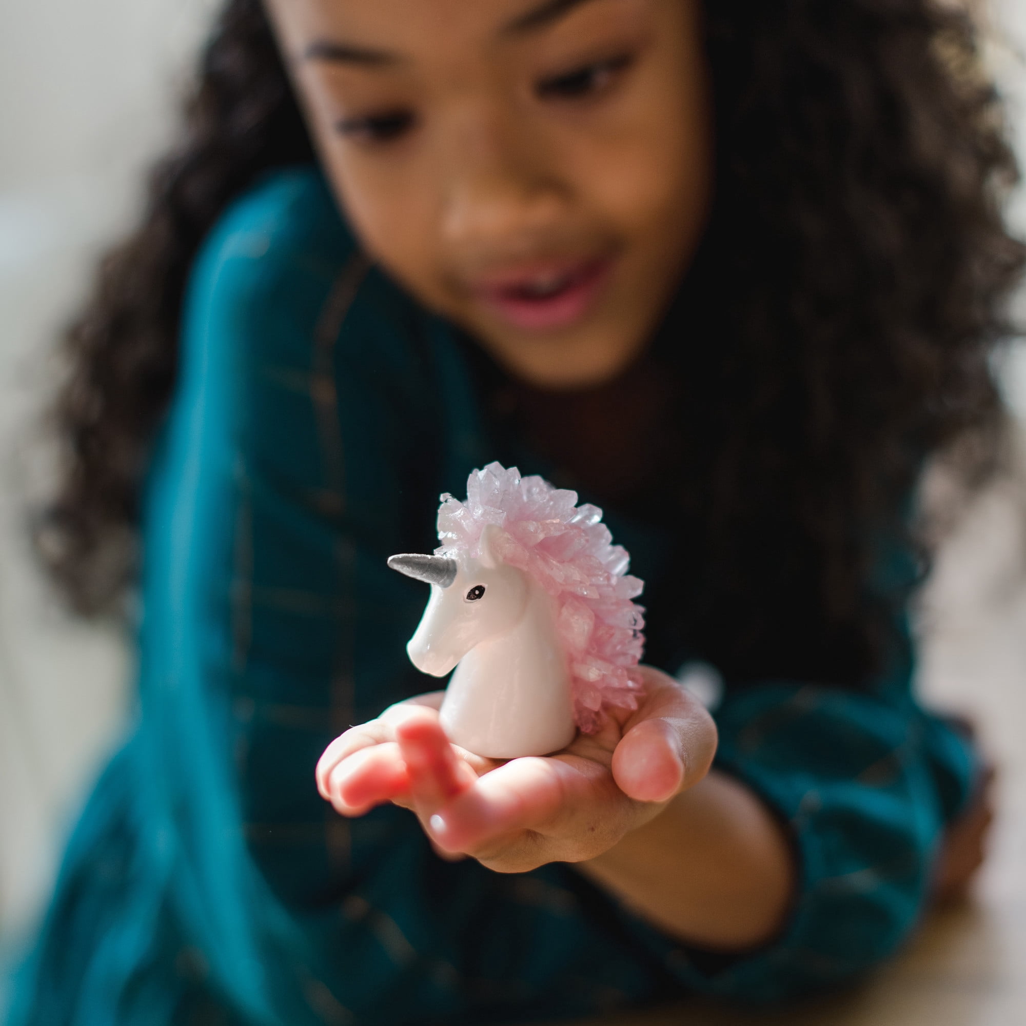 MindWare Sparkle Formations: Crystal Unicorns Growing Kit, DIY 3 Crystal Unicorns