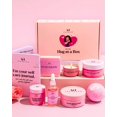 thumbnail image 1 of Set de regalo de spa VogueNow Premium Self Care para mujer (paquete de 8), 1 of 9
