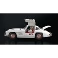 thumbnail image 5 of PLAYMOBIL Mercedes-Benz 300 SL, 5 of 10
