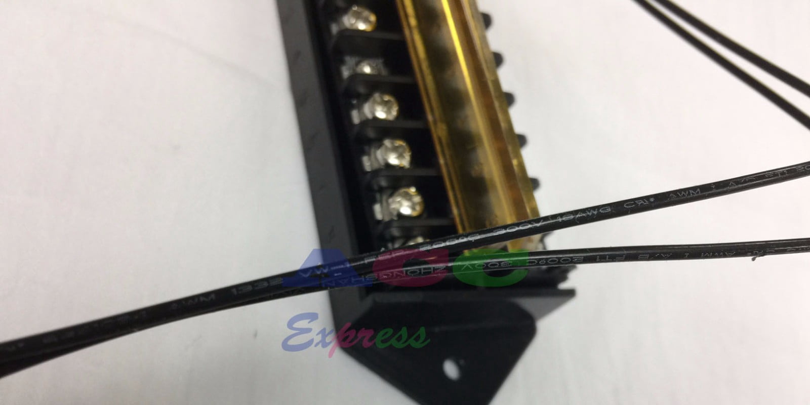 4 set Splits 1 Input to 8 Out, 8 Way Terminal Block Bus Bar T