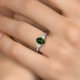 thumbnail image 4 of Gem Stone King 1.70 Ct Oval Green Chrome Diopside White Created Sapphire 925 Sterling Silver Ring, 4 of 6