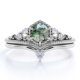 thumbnail image 1 of JeenMata Anillo de Bodas con Corona de Filigrana de 0,60 Uds de Ágata Musgosa Dendrítica Natural de Talla Redonda y Moissanita Engastado en Oro Blanco de 18 K sobre Plata, 1 of 2