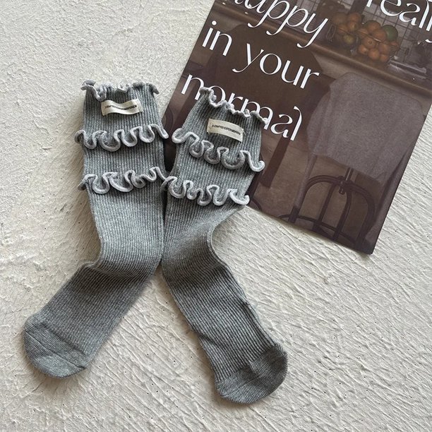 Calcetines de algodón a la moda para niños, medias hasta la pantorrilla de princesa para todas las estaciones, diseño de borde de flores para primavera y otoño, ropa infantil para niñas