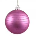thumbnail image 1 of Boule Rose d'Orchidée de 4,75 Po avec Asst de Paillettes, 1 of 1