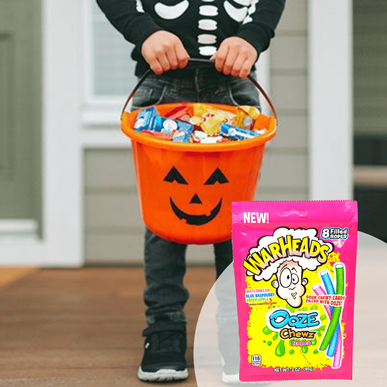 Warheads Ooze Chewz Ropes Sour Candy Chewy Soft Bite with