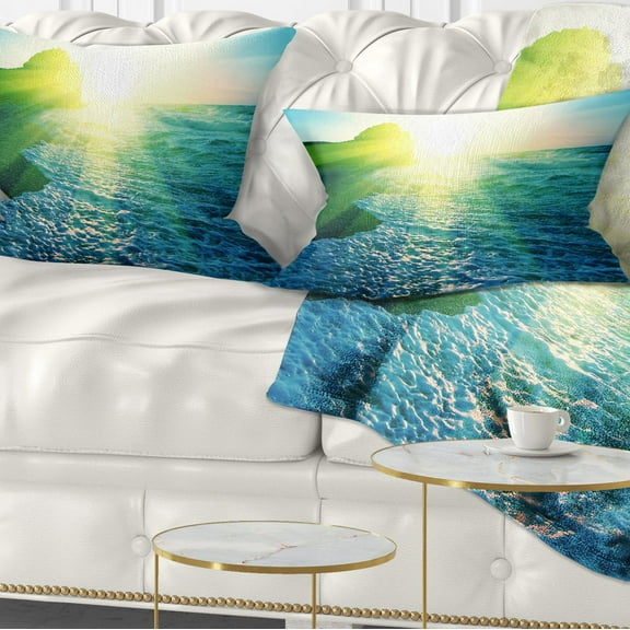 Designart Foaming Blue Waves - Seashore Throw Pillow - 12x20