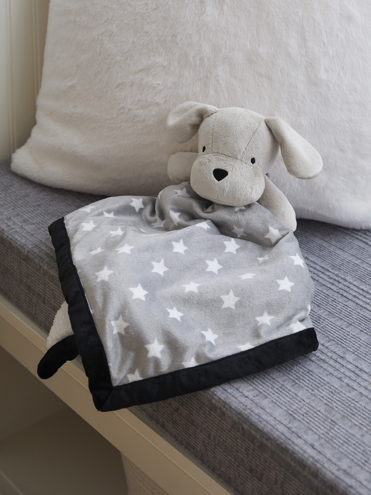 Modern Moments by Gerber Baby & Toddler Girl or Boy Gender Neutral XL Plush Security Blanket