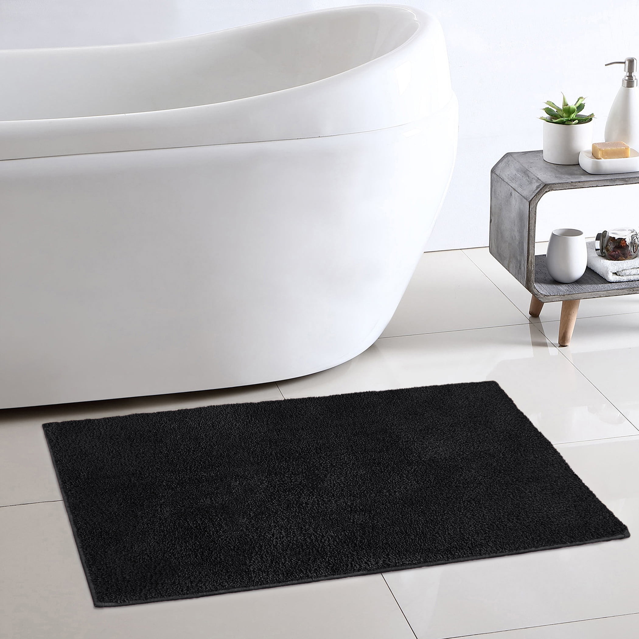 Mainstays Performance Recycled Polyester Bath Rug, Rich Black, 24 in x 40 in