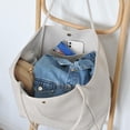 thumbnail image 4 of Bolso HOXIS Oversize de piel sintética para mujer, color marfil, 4 of 6