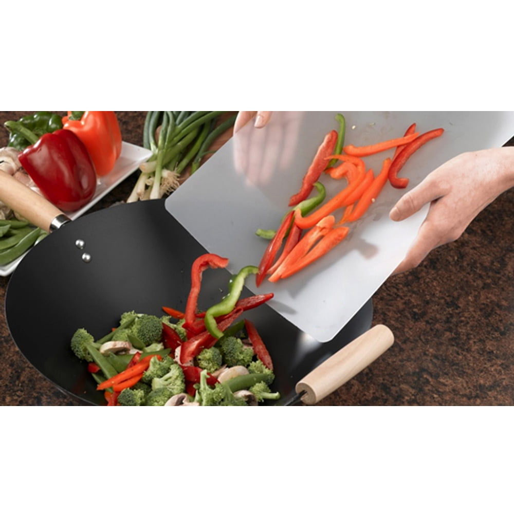 Square Plastic Chopping Boards with Non-Toxic Odorless Material & Matte  Non-Slip Surface for Chopping Vegetables Fruits Meat