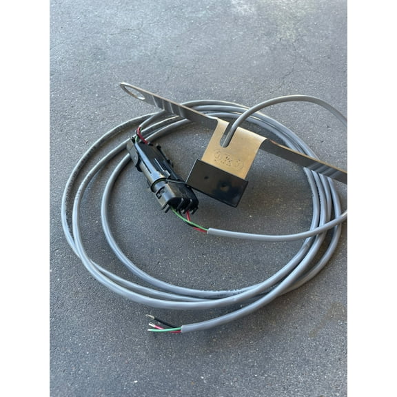 Hitchgate ™ Solo SeriesLicense Plate Light