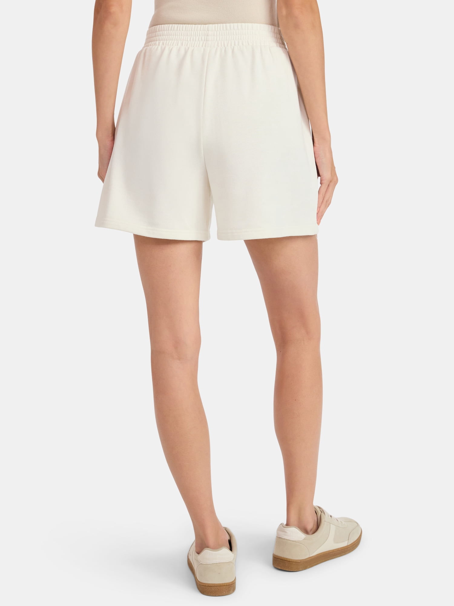 Winnie the Pooh Women’s Graphic Shorts with Embroidery, 5" Inseam, Sizes XXS-XXL