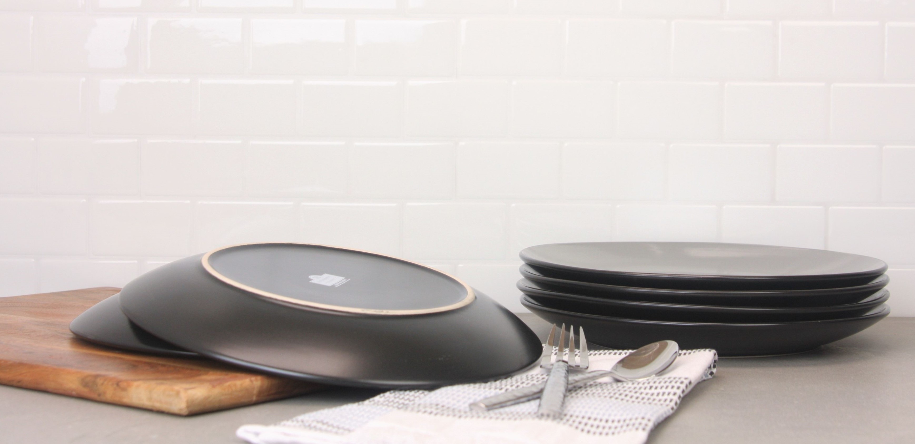 10 Strawberry Street Two Tone Coupe 10.5” Dinner Plate Set Of 6, Black/Gray