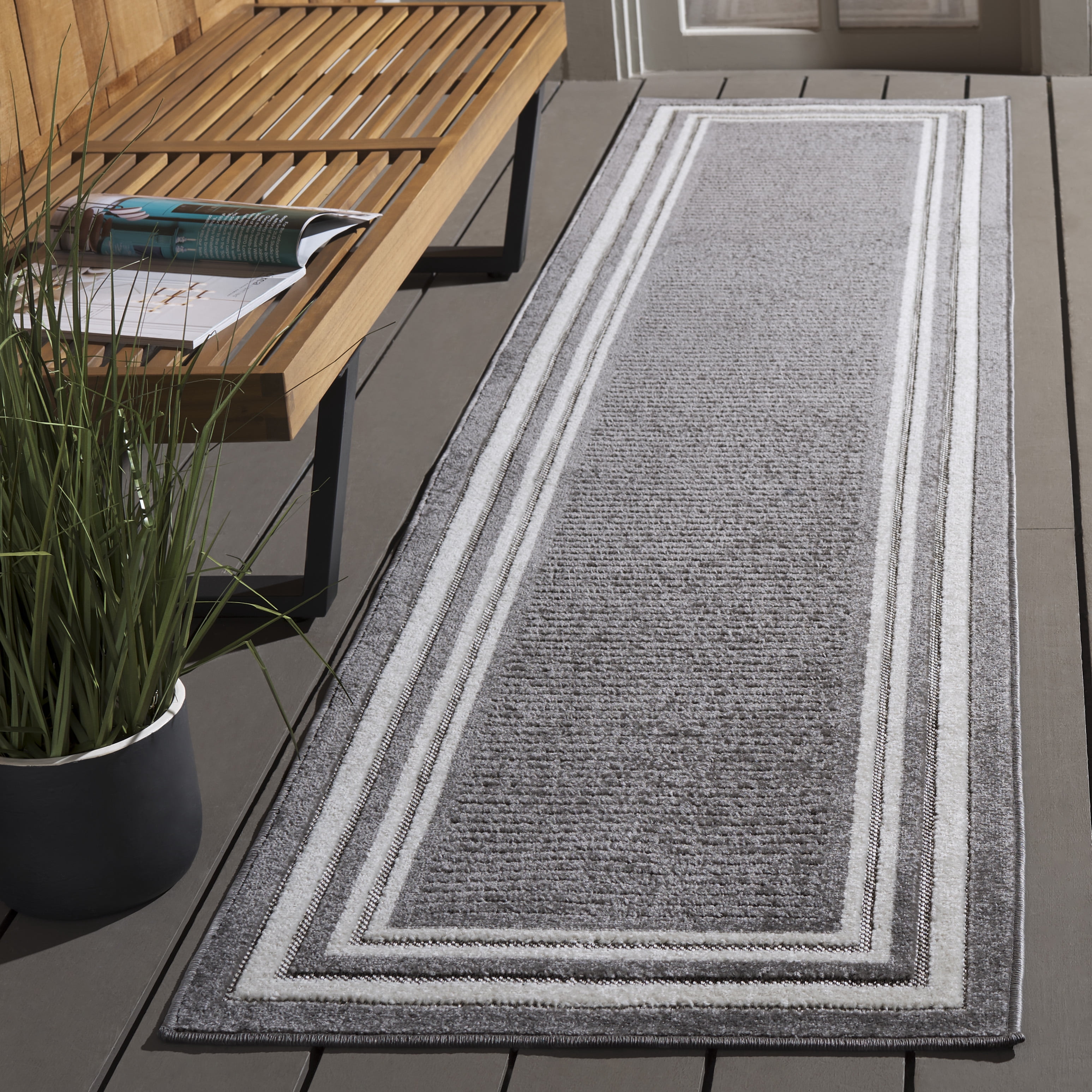 SAFAVIEH Cabana Henry Striped Indoor/Outdoor Runner Rug, Grey/Ivory, 2'2" x 9'