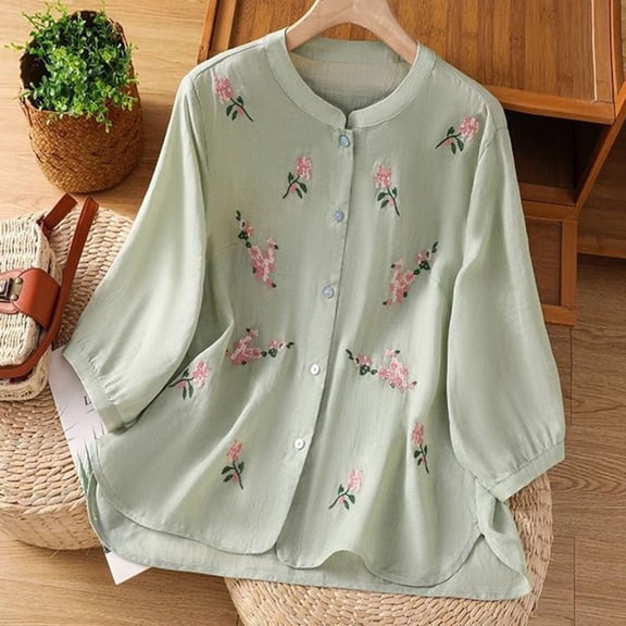 Vetsdori Womens T-shirts Plus Size 3/4 Sleeve Pullover Dressy Trendy,Button up Crewneck Graphic Tops for Woman Lightweight