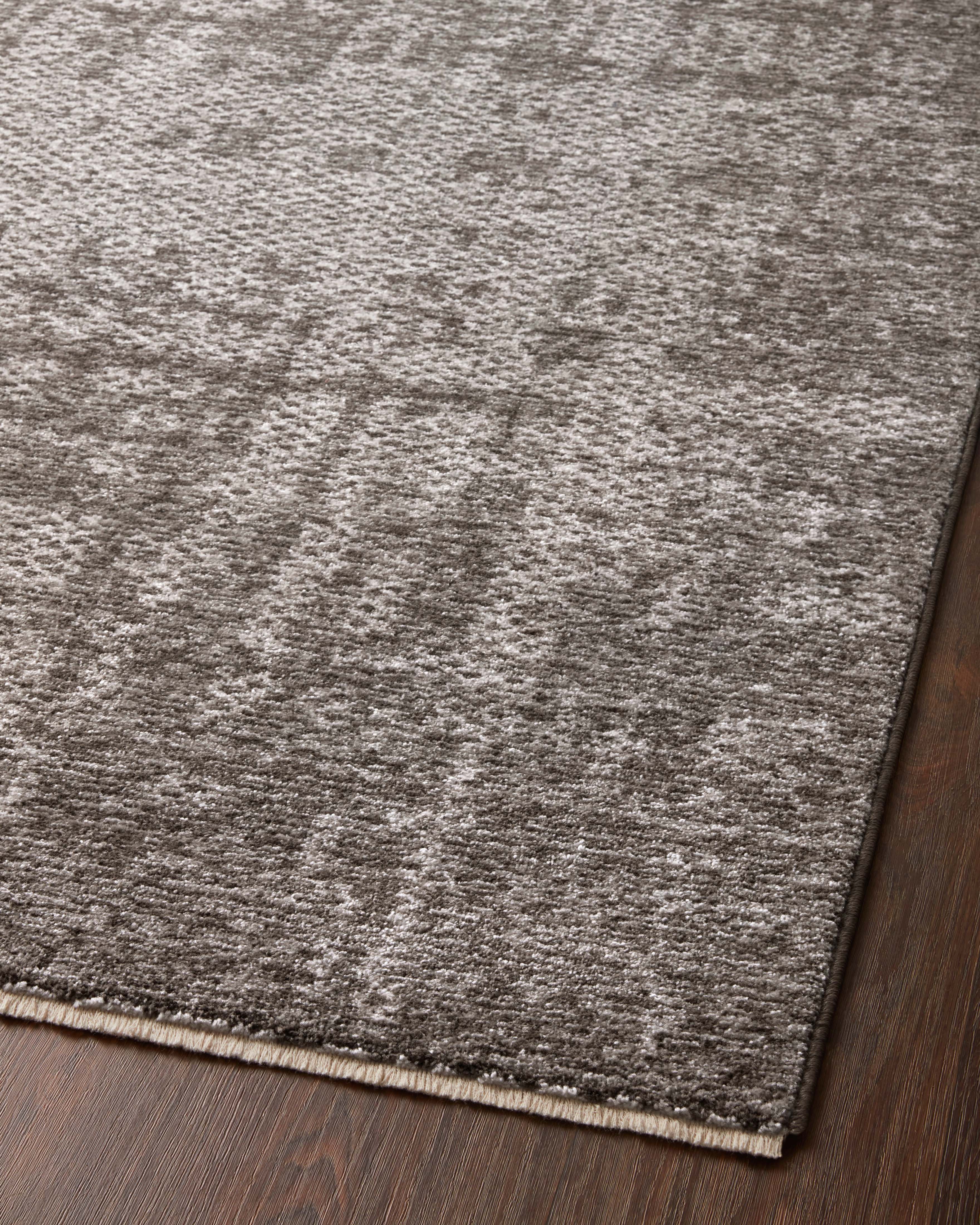 Loloi Vance Taupe / Dove 2'-3" x 3'-10" Accent Rug