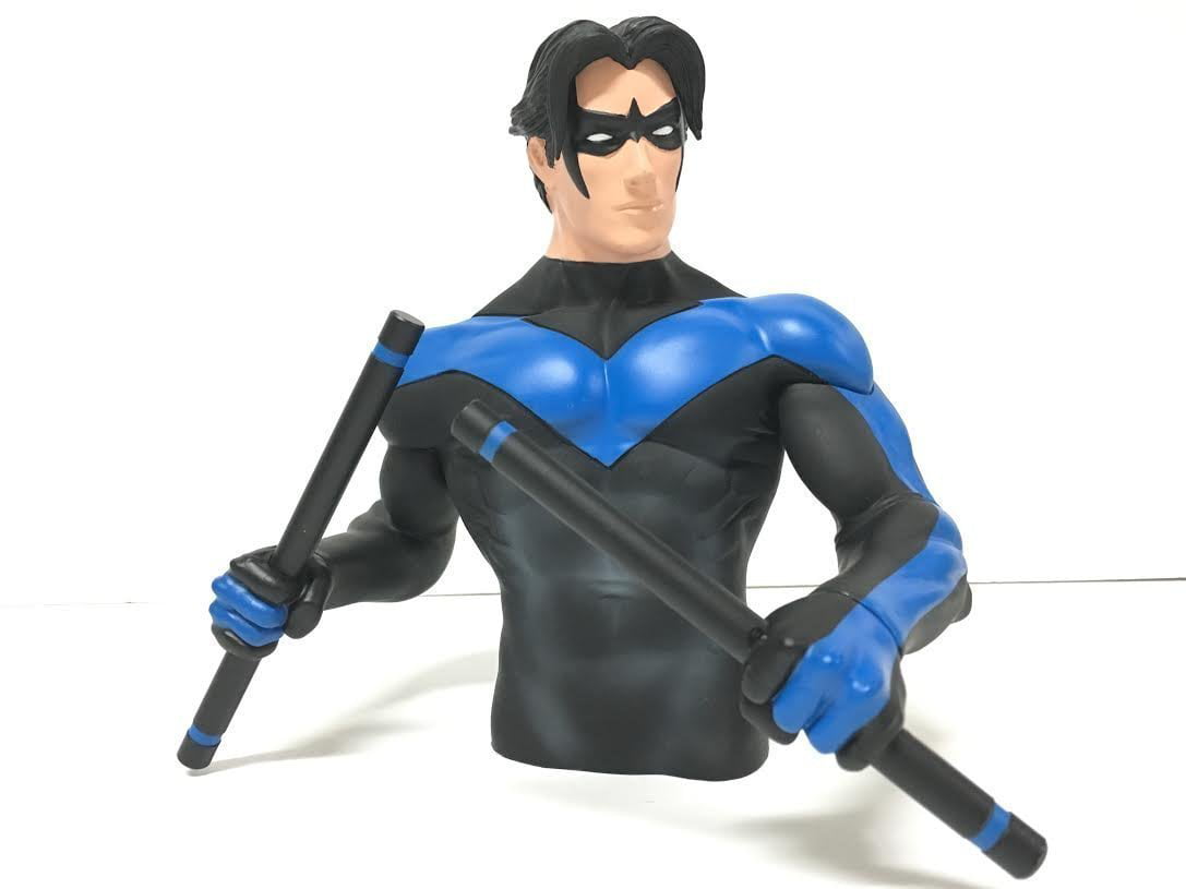 The Penguin PVC Molded Bust Bank DC Universe Villain 3D Figure Collectible 