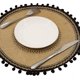 thumbnail image 5 of Juego de 4 manteles individuales redondos para mesa de comedor con bola negra, cena de comedor negra, mesa beige trenzada moderna y camino circular de otoño, plato de cocina, 5 of 5