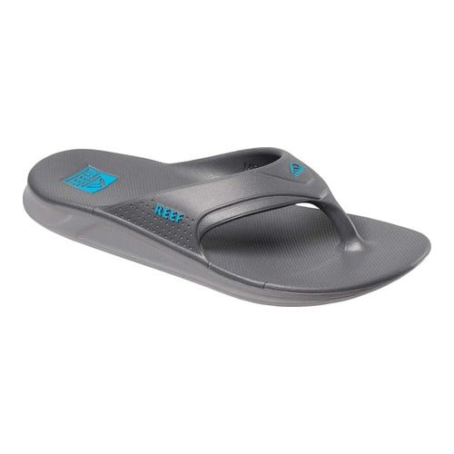 mens waterproof flip flops
