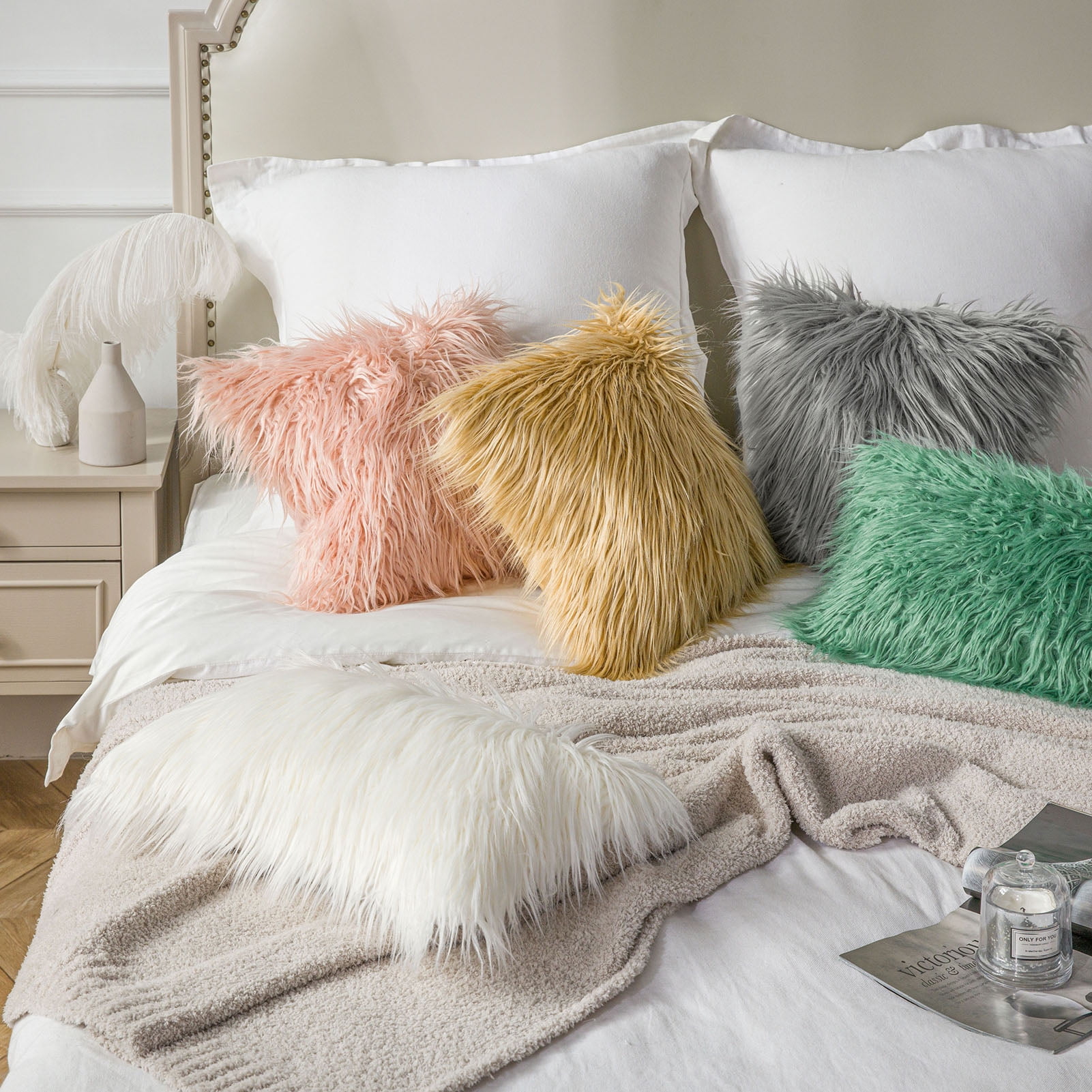 Phantoscope 20" x 20" 2-Pack Faux Fur Decorative Throw Pillows, Plush Cushions with Inserts for Couch, Bed, Chair, off White