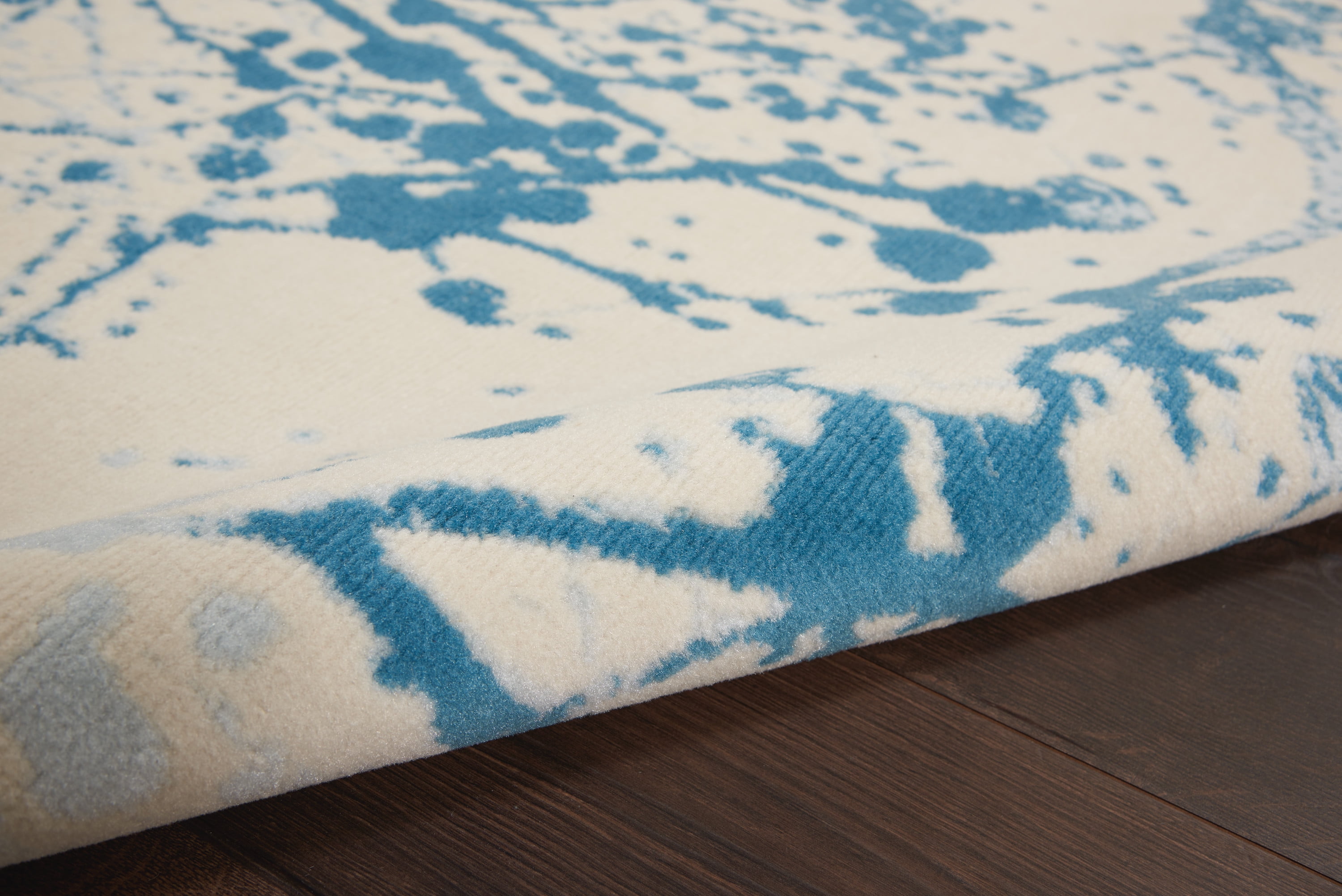 Nourison Bliss Modern Botanical Ivory/Blue 4' x 6' Area Rug, (4' x 6')