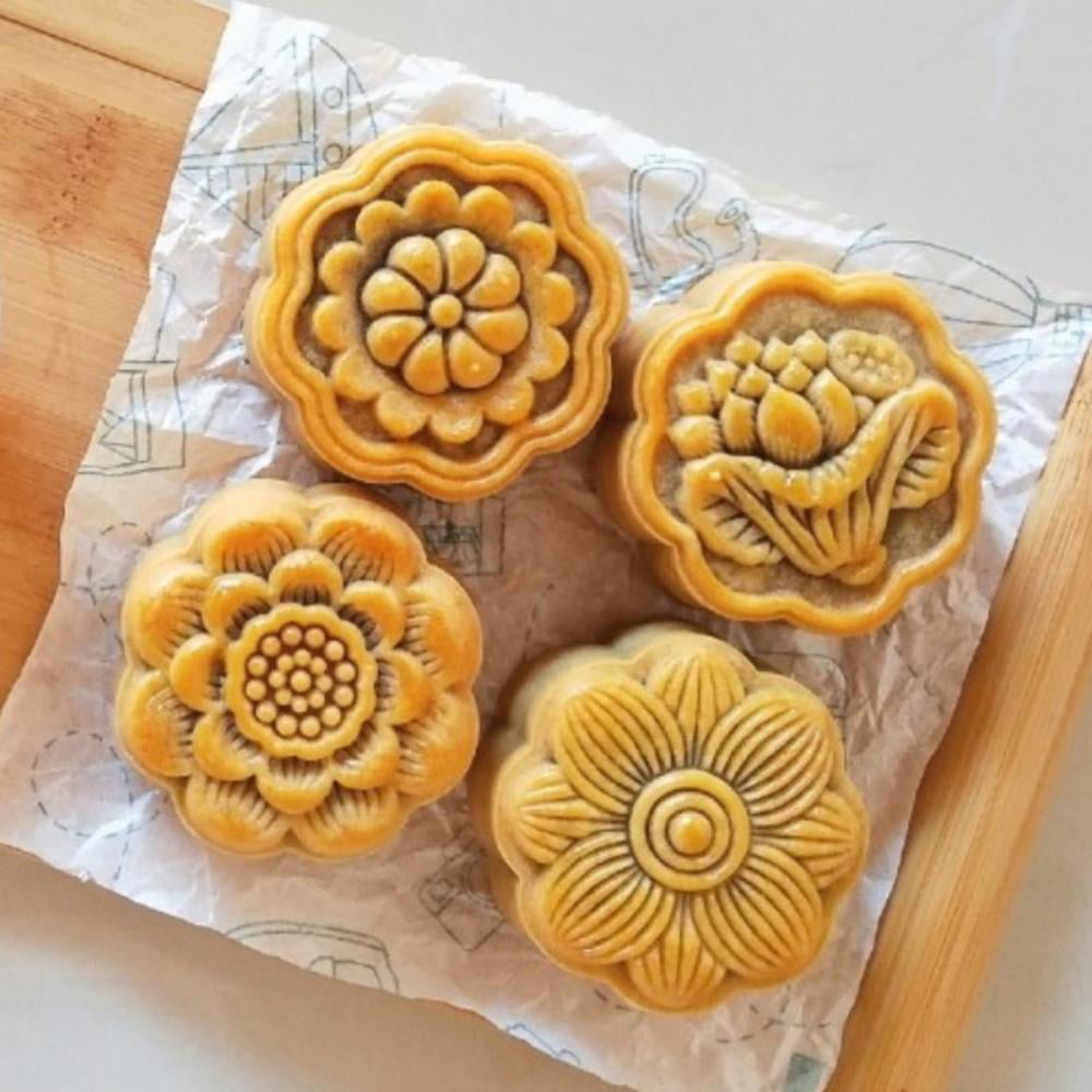 ANHTCZYX 150g Mooncake Mold with 4pcs Flowers Stamps Hand Press Moon Cake Pastry Mould DIY Bakeware Mid-Autumn Festival