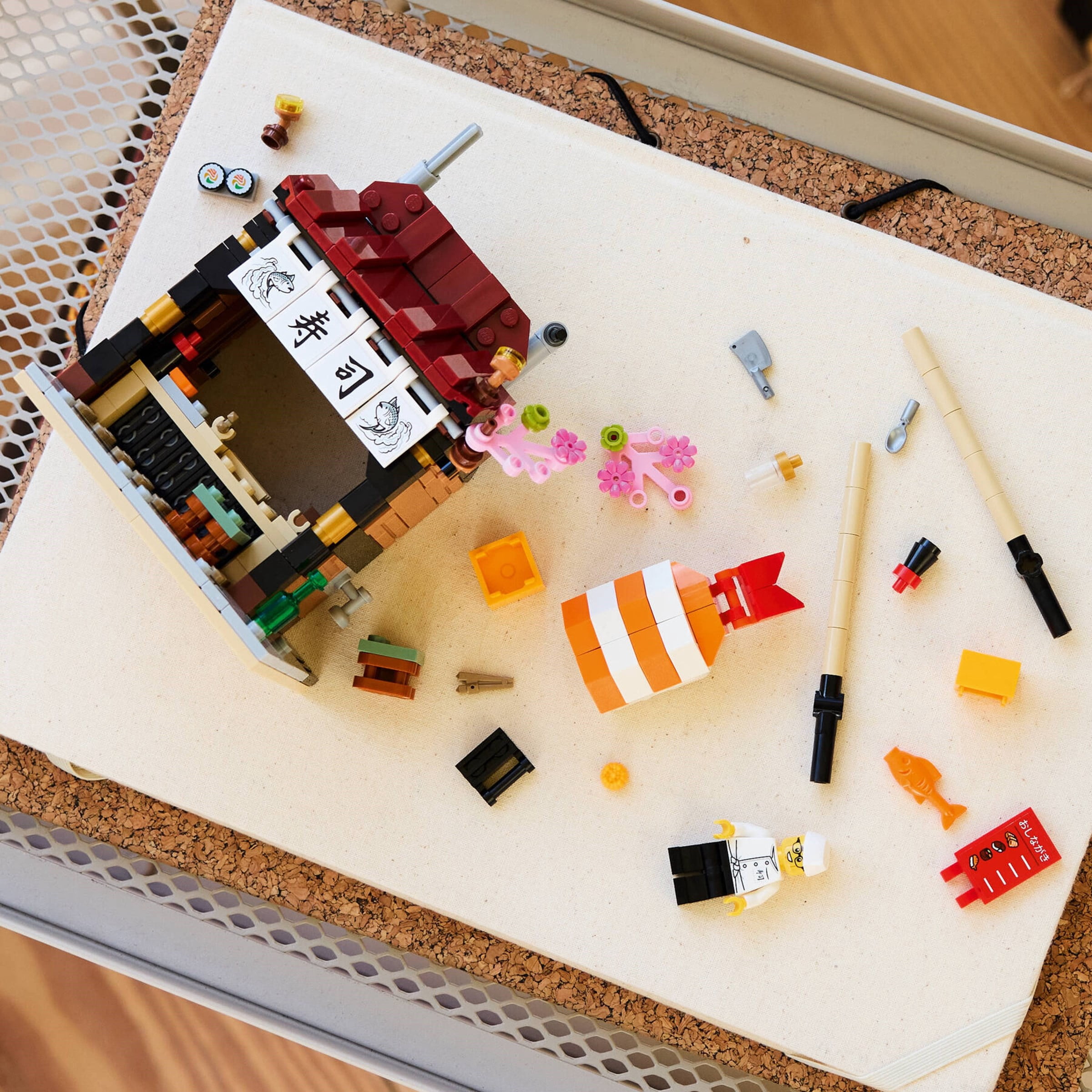 LEGO Restaurants of the World: Japan  289-Piece Japanese Restaurant Building Kit with Chef Minifigure, Sushi Decor Display Model, Collectible Gift for Teens  40906