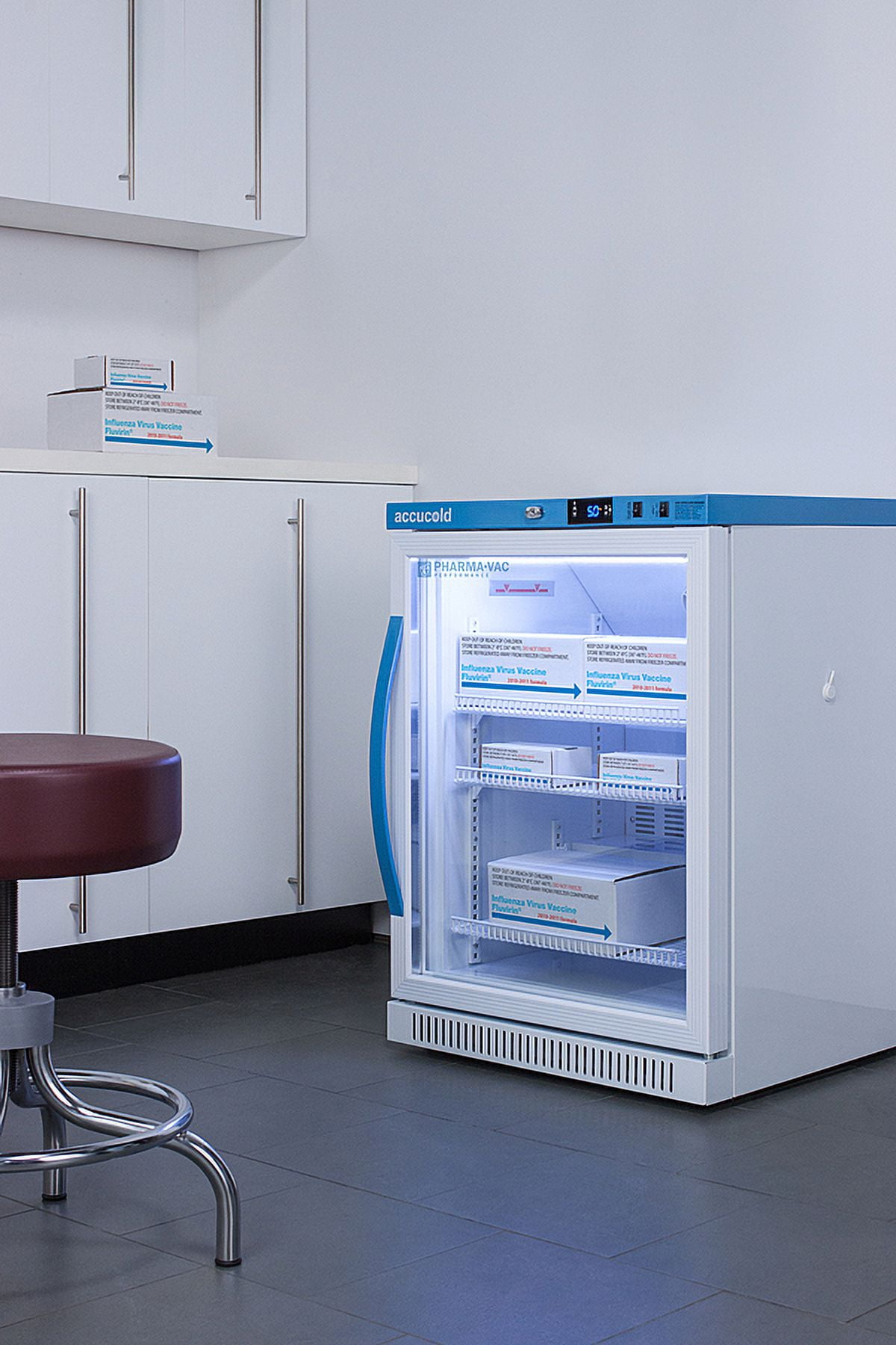 Summit Appliance ARG6PV 32.5 x 23.38 x 24.38 in. 6 cu. ft. Pharma-Vac Performance Series All-Refrigerator with Glass Door, White