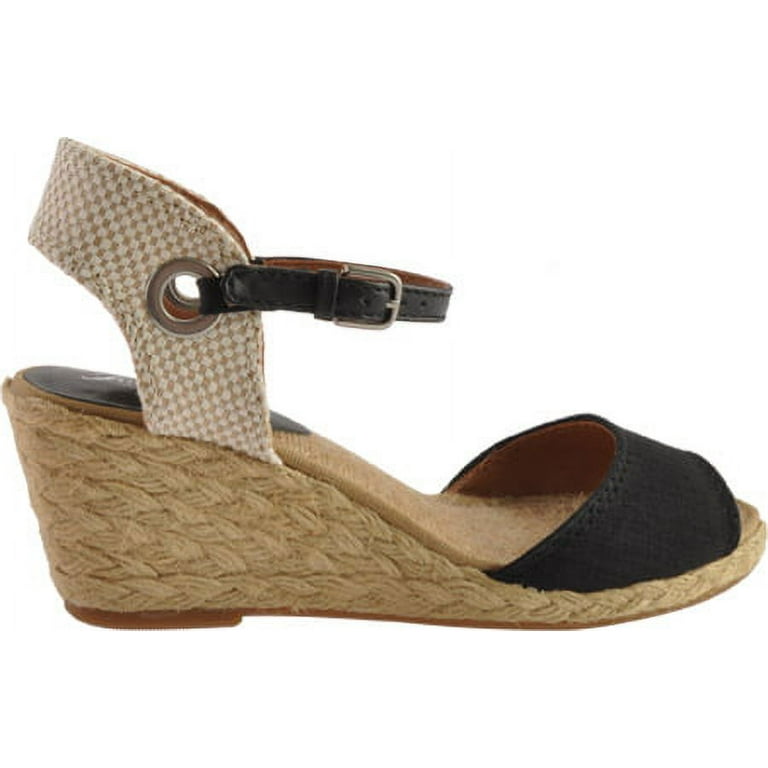 Lucky sales brand kyndra