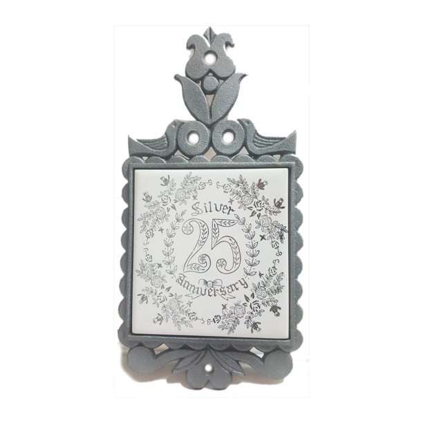 Vintage Napcoware 25th Silver Anniversary Cast Iron Metal White Cafu Tile Decorative Kitchen Trivet Walmart Com Walmart Com