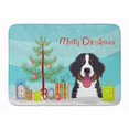 thumbnail image 1 of Alfombrilla Caroline's Treasures con árbol de Navidad y perro de montaña de Bernese, 19 x 27, multicolor Caroline's Treasures BB1609RUG, 1 of 1