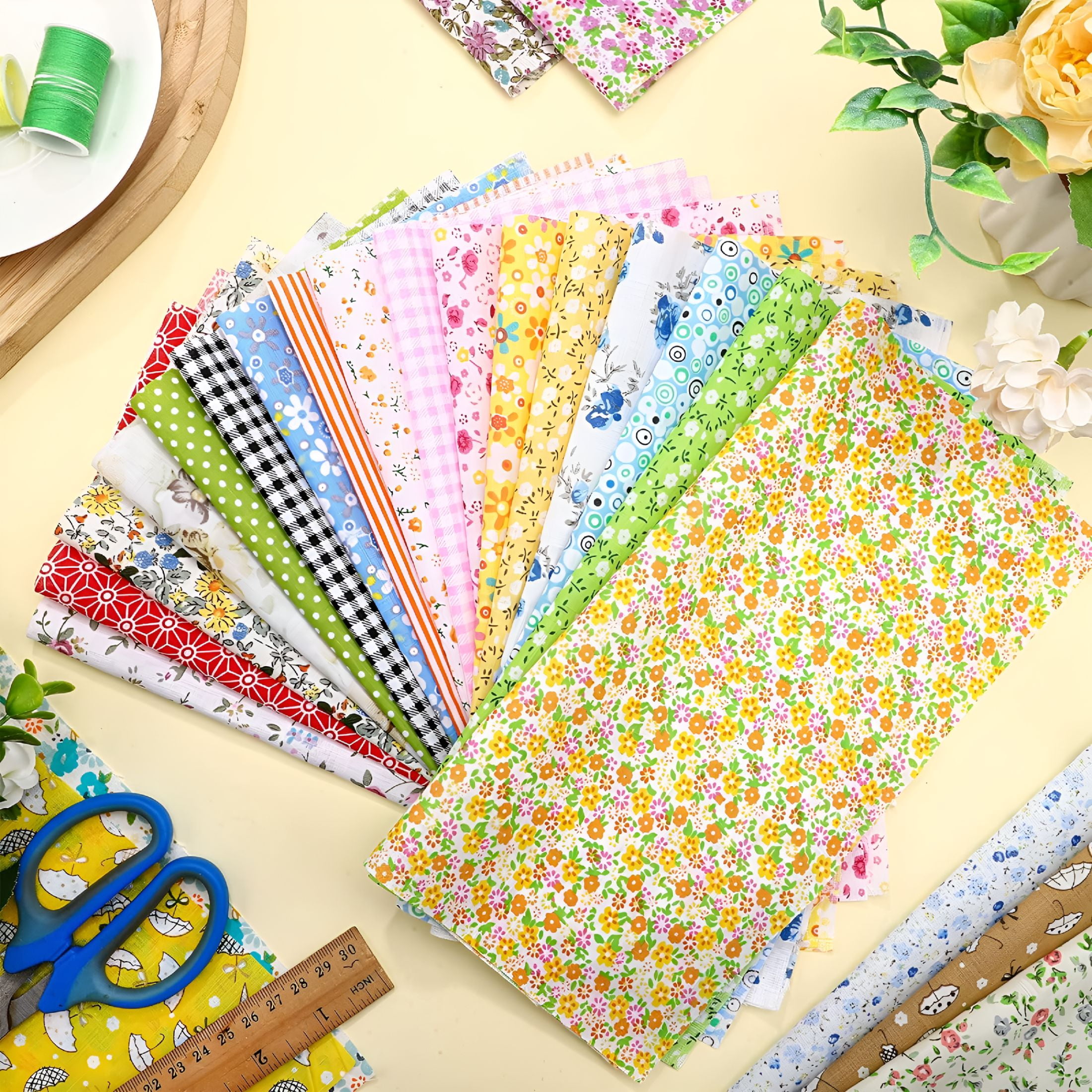 AUQ 100 Pcs 10 x 10 Inch Quilting Cotton Fabric Bundle for DIY Sewing Fabric Precuts Quilt Squares Multi Color Printed Floral Square Patchwork Supplies for Quilting Patchwork,DIY Craft,Scrapbooking
