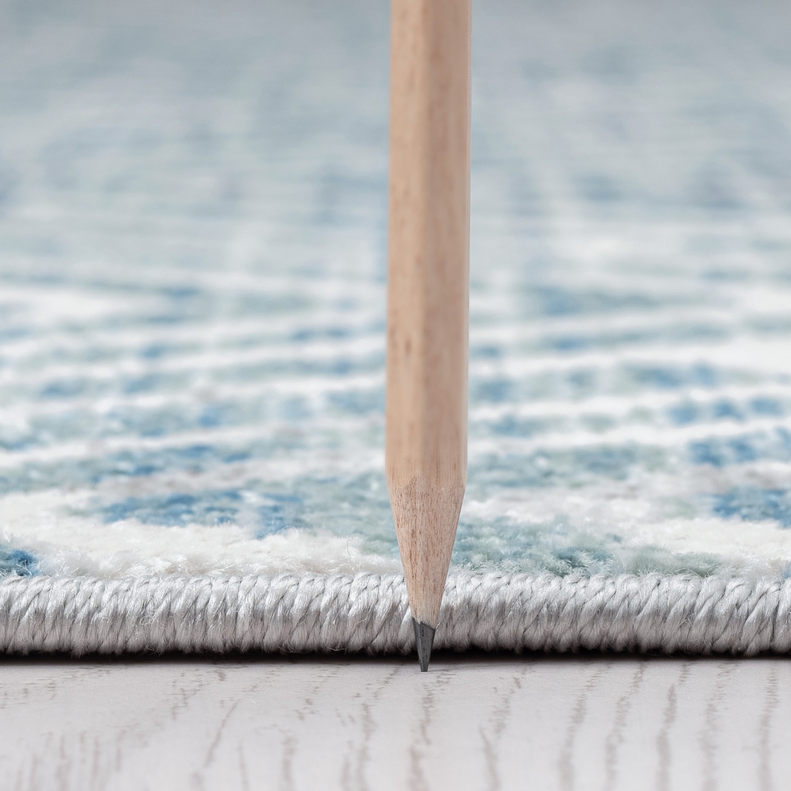 Contemporary 2x3 Area Rug (2' x 3'4'') Abstract Navy, Cream Indoor Scatter Easy to Clean