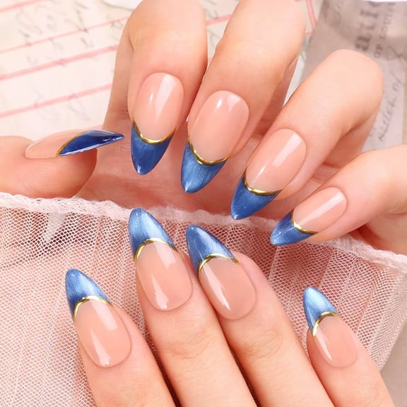 Christmas Press On Nails Short Almond Green Fake Nails - False Nails with Designs White Snowflake Full Cover Matte Glue On Acrylic Nails for Women 24 Pcs