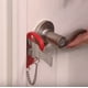 thumbnail image 2 of Cerradura portátil con hebilla para puerta, cerradura para habitación de hotel, bloqueador de puerta superior, cerradura antirrobo, 2 of 3