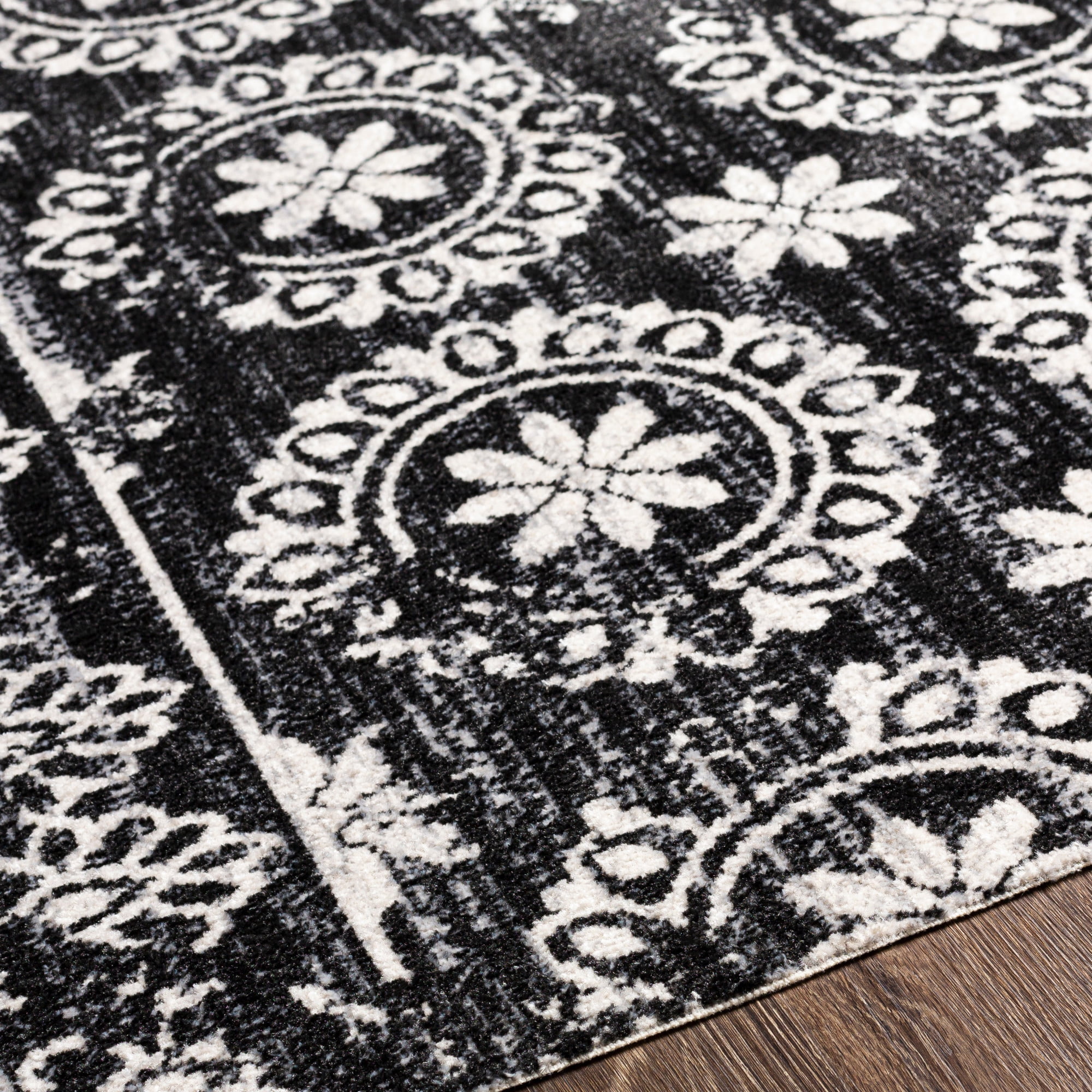 Livabliss Lavadora Medallion Machine Washable Indoor Area Rug, Black ,9'2" x 12'