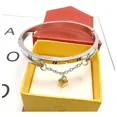 thumbnail image 5 of Brazalete Pulsera cristal zirconia corazon plata Ryscom casual, 5 of 5