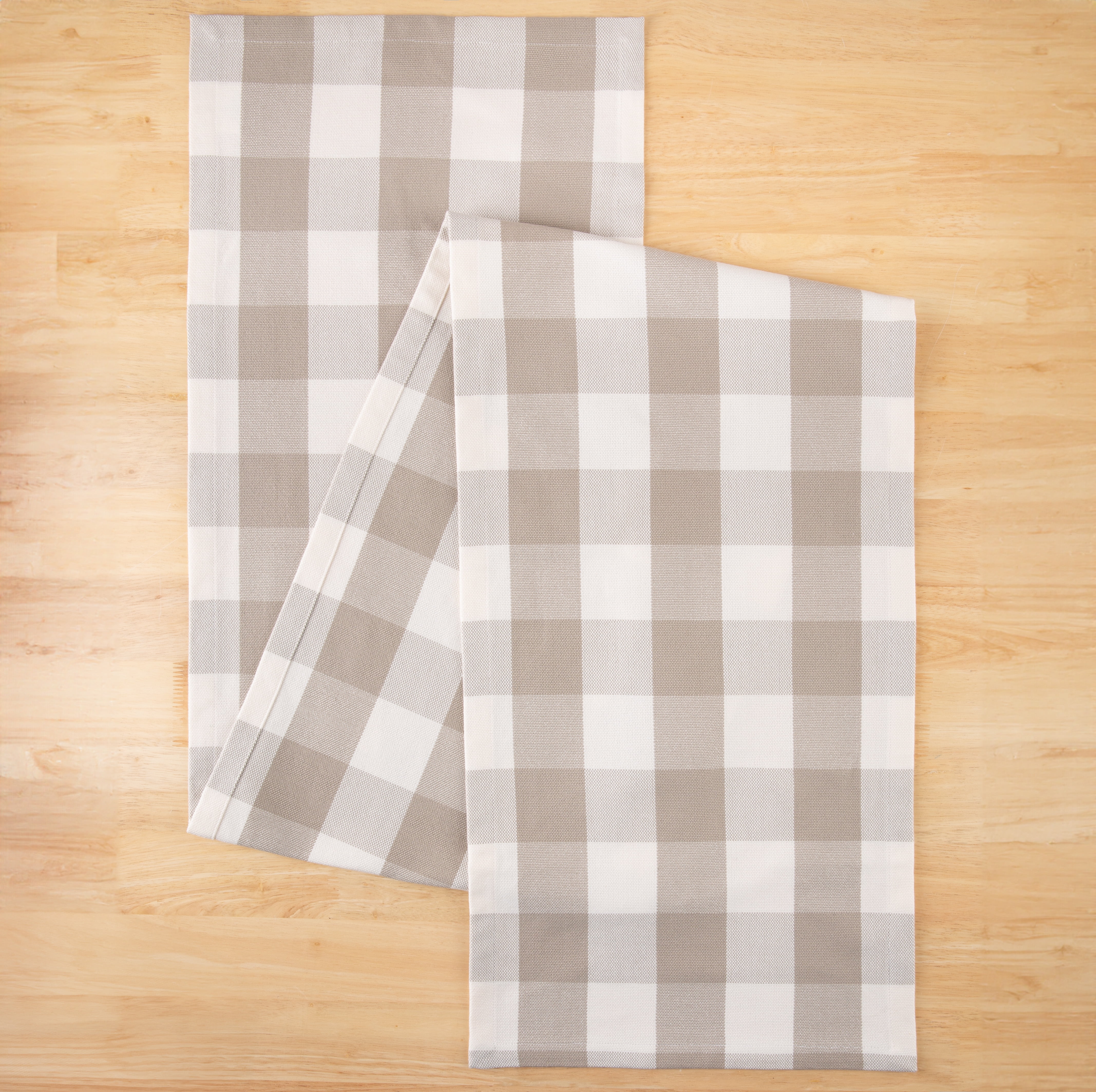 Mainstays Table Runner Beige Plaid, 14” x 72”, 100% Polyester
