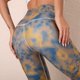 thumbnail image 5 of Leggings deportivos para mujer con estampado de tinte de corbata, cintura alta, levantamiento de glúteos, 5 of 8