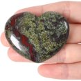 thumbnail image 2 of MAIBAOTA Pierre de Sang 45 mm Pierre Cœur Cristaux de Guérison Naturelle Verte avec Taches Rouges Pierre Précieuse Coupée en Vrac, 2 of 6