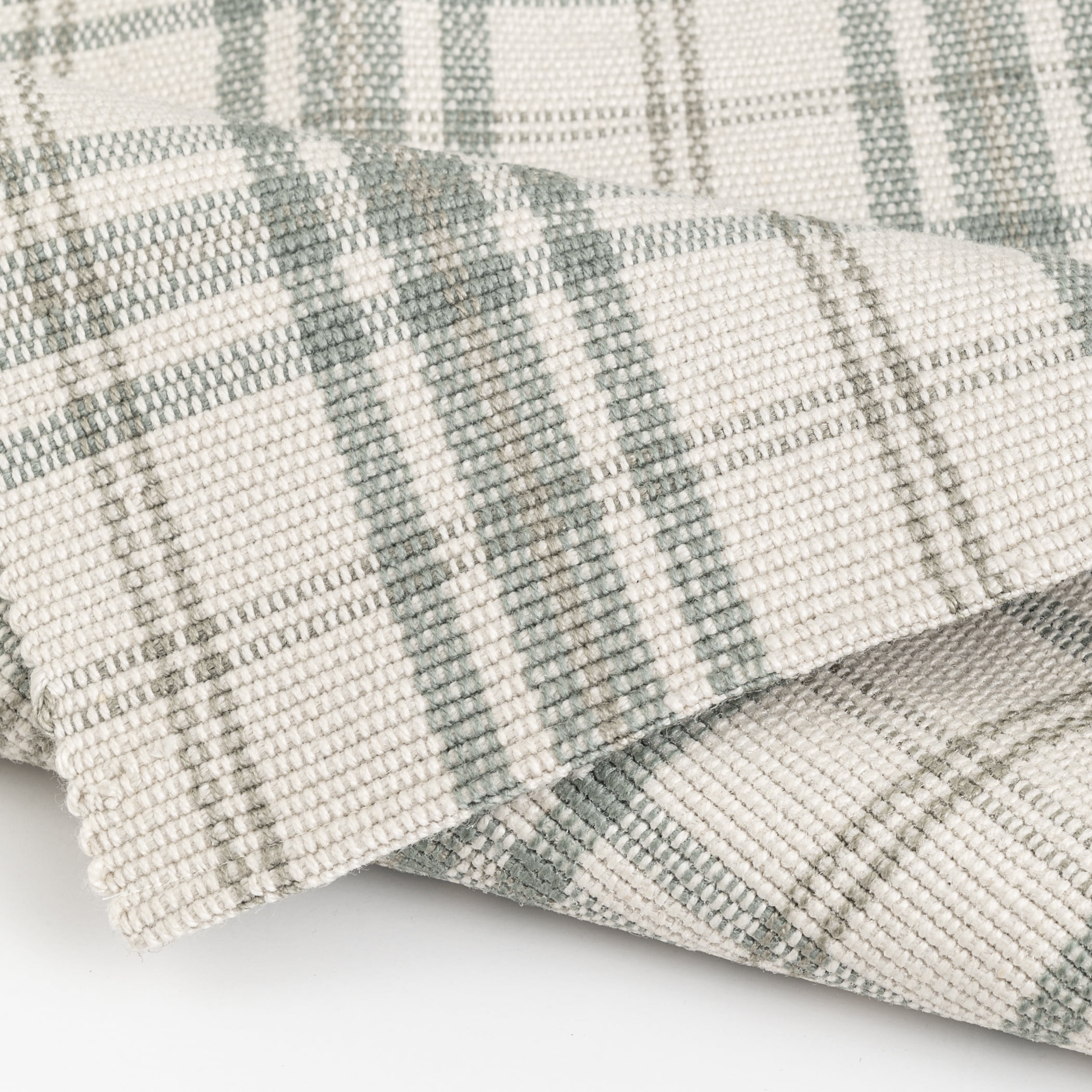 Plaid Layering Rug, Grey, 24"x36"