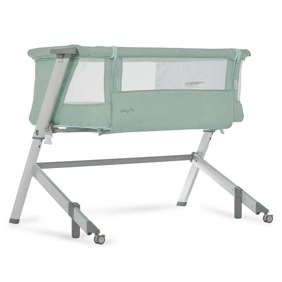 Dream On Me Skylar Bassinet  Bedside Sleeper