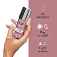 thumbnail image 3 of Sérum corrector de manchas oscuras Eucerin Radiant Tone 30 ml, 3 of 9